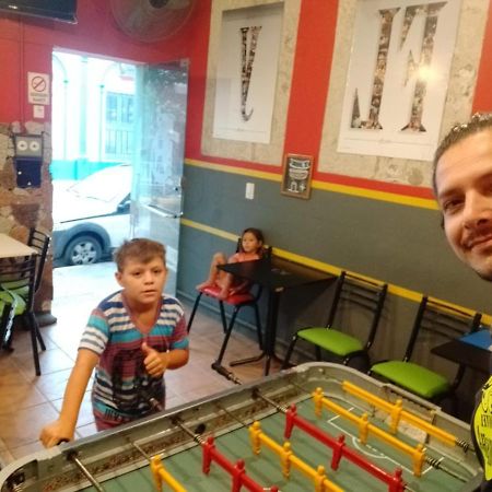 Hostel De Pichincha Gualeguaychú Екстериор снимка