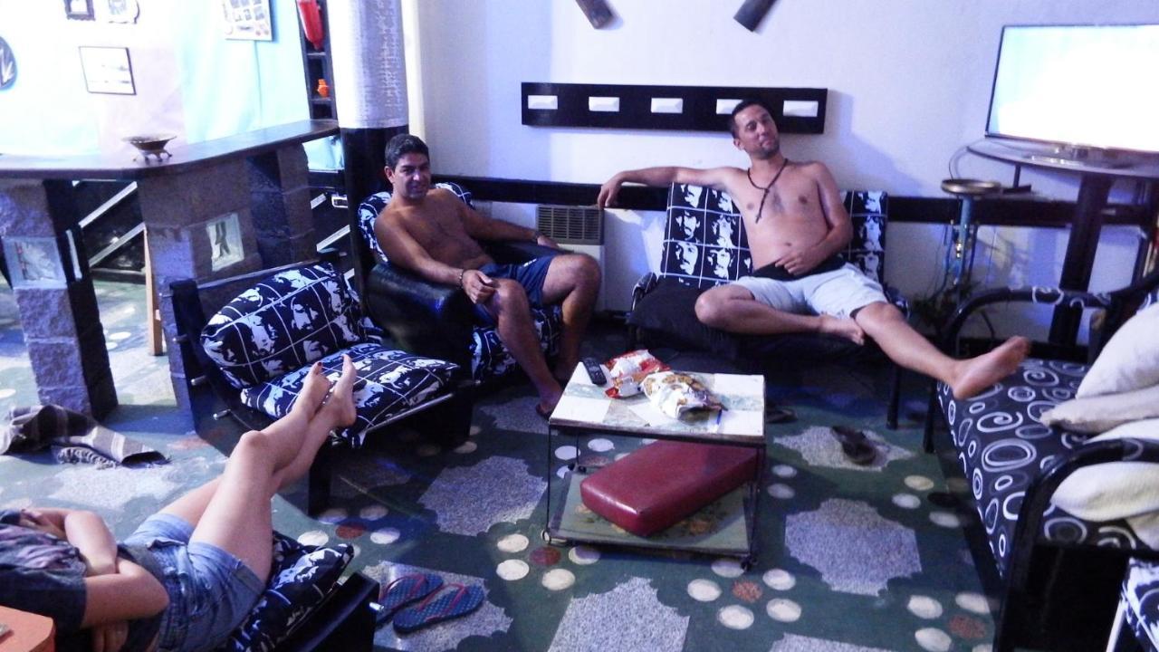 Hostel De Pichincha Gualeguaychú Екстериор снимка