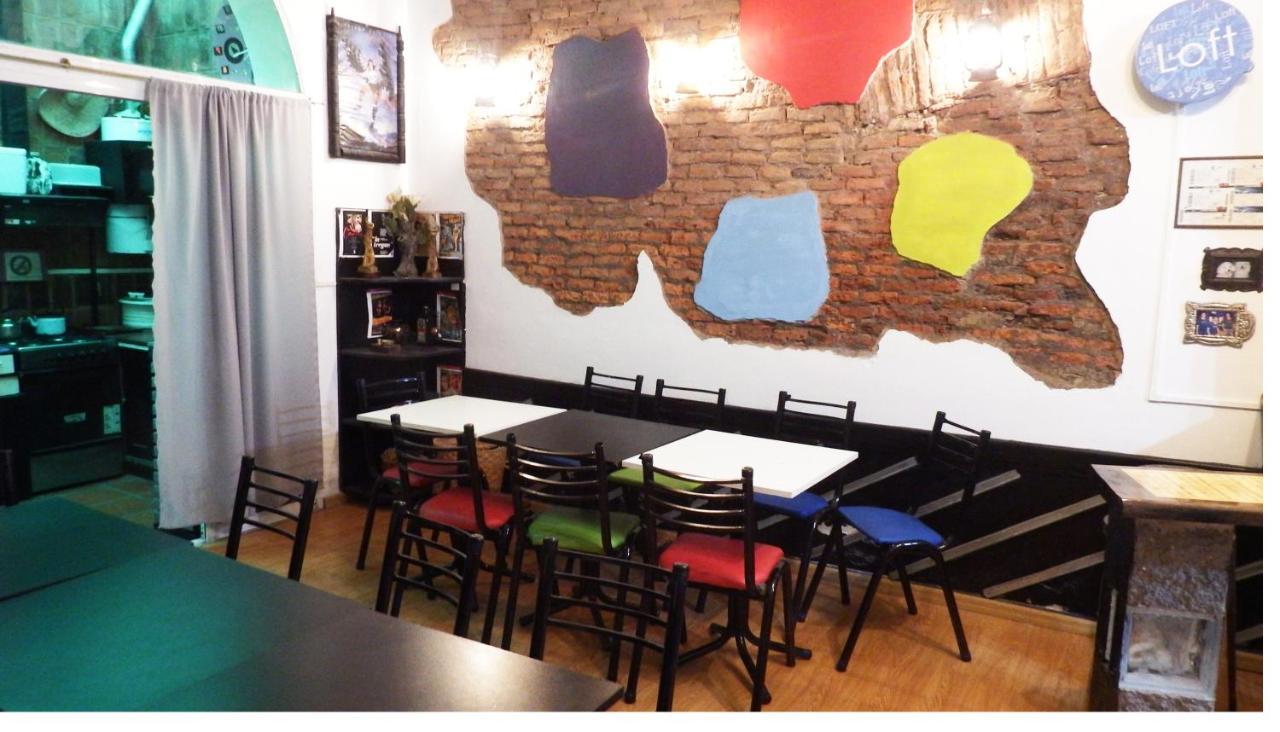 Hostel De Pichincha Gualeguaychú Екстериор снимка