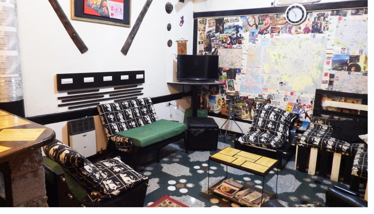 Hostel De Pichincha Gualeguaychú Екстериор снимка