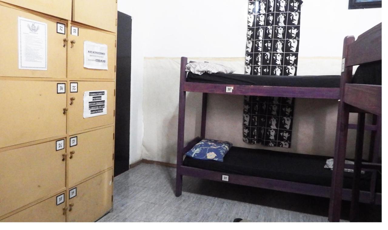 Hostel De Pichincha Gualeguaychú Екстериор снимка