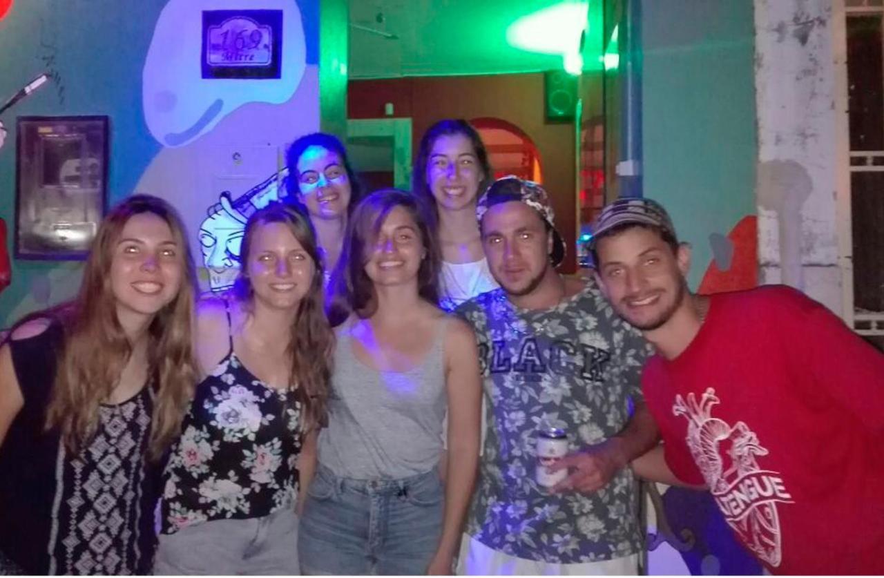 Hostel De Pichincha Gualeguaychú Екстериор снимка
